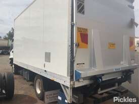 2007 Isuzu FRR 500A - picture2' - Click to enlarge