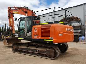 2015 HITACHI ZX200-3 20T EXCAVATOR WITH LOW 3200 HOURS, FULL SPEC READY FOR WORK. - picture1' - Click to enlarge