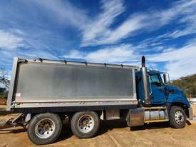 6 X 4 TIPPER TRUCK - picture0' - Click to enlarge