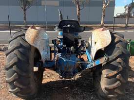 Ford 3000 4 x 2 Tractor, 3615 Hrs - picture2' - Click to enlarge