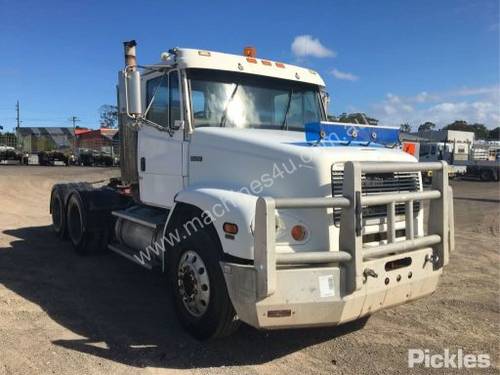 1998 Freightliner FL112