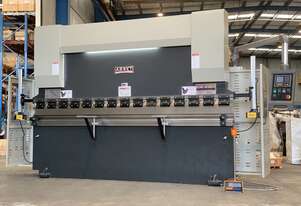 ASSET INDUSTRIAL - 3200mm x 135Ton Ton NC Programmable Includes Laser Guards