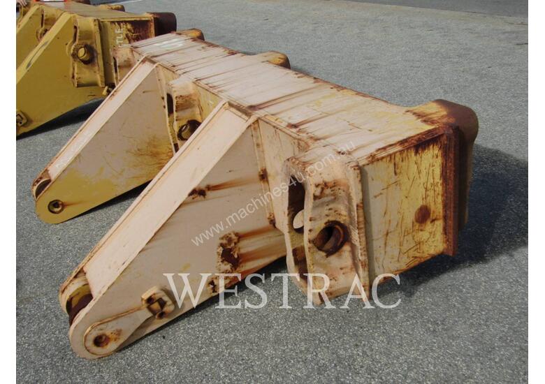 caption CATERPILLAR D9T Wt Ripper