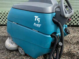 Tennant T5 Sweeper Sweeping/Cleaning - picture2' - Click to enlarge