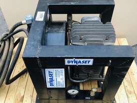 Hydraulic Air Compressor Dynaset HK400 8-23S - picture0' - Click to enlarge