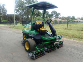 John Deere 8000A Golf Fairway mower Lawn Equipment - picture0' - Click to enlarge