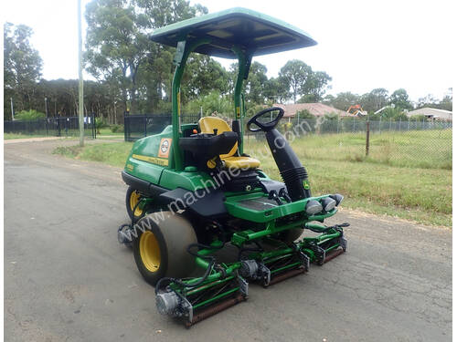 John Deere 8000A Golf Fairway mower Lawn Equipment