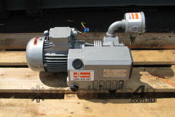 Rotary Vane Vacuum Pump - Busch RA170104