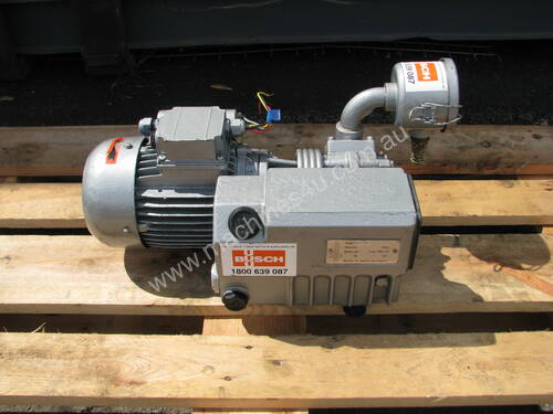Rotary Vane Vacuum Pump - Busch RA170104 
