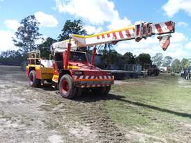 15 ton Franna Crane - picture0' - Click to enlarge
