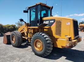 Caterpillar 938H with CAT Quick Coupler (Deposit received) - picture0' - Click to enlarge