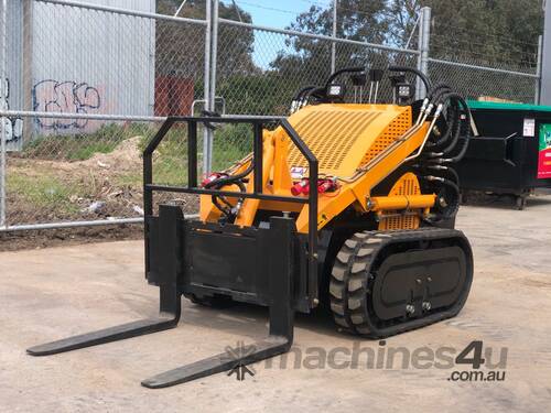 NEW 2021 UHI 23HP MINI TRACK LOADER WITH GENERAL PURPOSE BUCKET