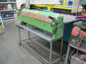 Herless 1220mm x 1.2mm Manual Panbrake - picture1' - Click to enlarge