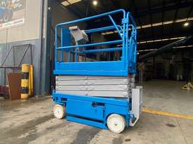 Upright MX19 Electric Scissor Lift - picture1' - Click to enlarge