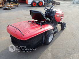 MTD J/130 RIDE ON LAWN MOWER - picture0' - Click to enlarge