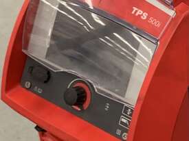 Fronius mig welder (only 5 hrs use ) - picture0' - Click to enlarge