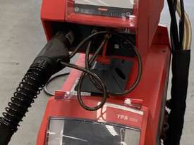 Fronius mig welder (only 5 hrs use ) - picture1' - Click to enlarge