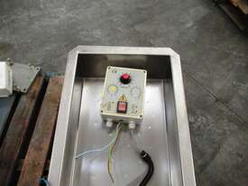 Vibratory Feeder, 850mm L x 300mm W - picture1' - Click to enlarge