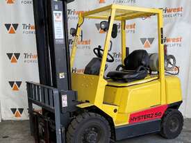 Hyster 2.5t counterbalanced forklift - picture0' - Click to enlarge