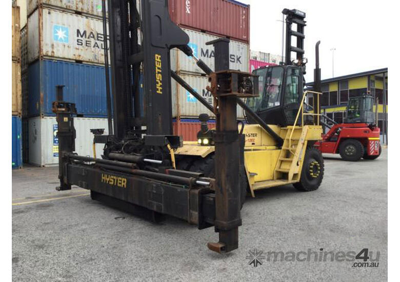 caption 9.0T Diesel Empty Container Handler