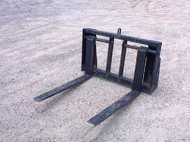 Fork attachment to suit tractor loaders - picture2' - Click to enlarge