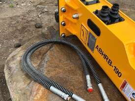 *BRAND NEW* 1 - 1.5 TONNE | HEAVY DUTY HYDRAULIC ROCK BREAKER INC. 2 CHISELS + SERVICING KIT - picture0' - Click to enlarge