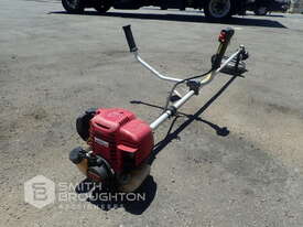 HONDA PETROL BRUSHCUTTER - picture0' - Click to enlarge