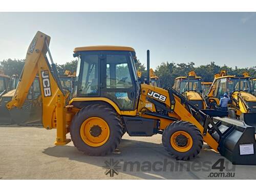 2022 New JCB 3DX Super 4WD Backhoe *CONDITIONS APPLY* 
