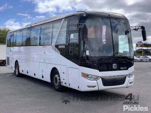 2016 Zhong Tong LCK6125H