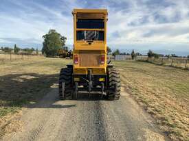 Mountain Raise Machinery  PY120 Grader  - picture1' - Click to enlarge