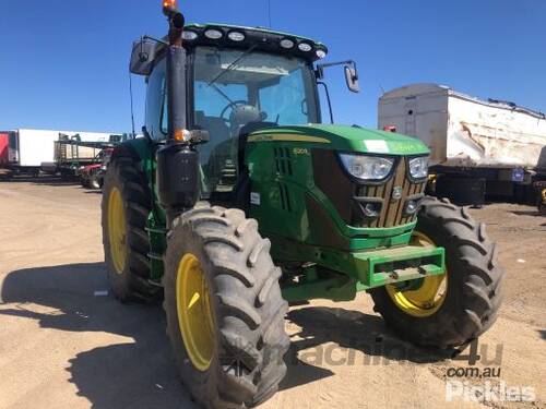 John Deere 6120R