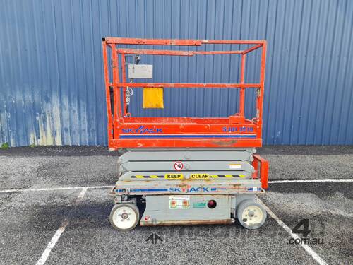 Skyjack SJ111 3219 Electric Scissor lift For Sale 