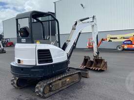 Bobcat E32I - picture2' - Click to enlarge