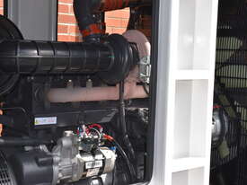 220kVA 415V Generator - picture1' - Click to enlarge