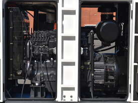 220kVA 415V Generator - picture2' - Click to enlarge