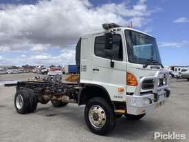 2009 Hino 500 GT 1322 - picture0' - Click to enlarge