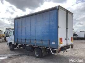 2005 Mitsubishi Fuso Fighter - picture2' - Click to enlarge