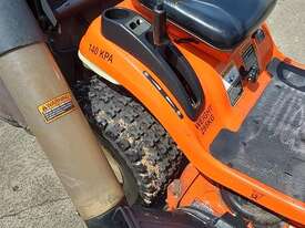 Kubota T2080AU - picture0' - Click to enlarge