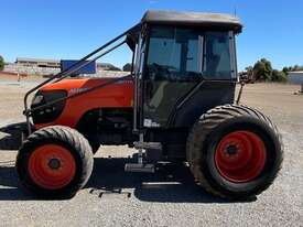 Kubota M108S - picture2' - Click to enlarge