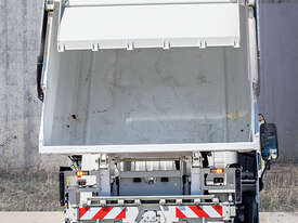 Orbit Food Waste Rear Loader - picture0' - Click to enlarge