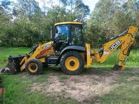 2017 JCB 3CX ELITE BACKHOE U4495 - picture0' - Click to enlarge