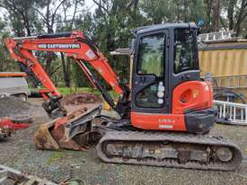 Kubota Excavator  - picture1' - Click to enlarge