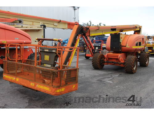 2012 JLG 800AJ EWP