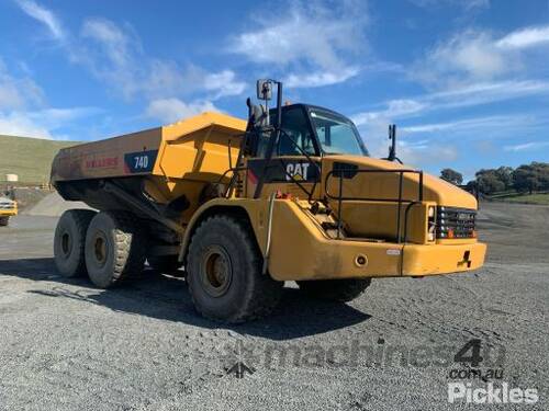 2007 Caterpillar 740 Articulated Dump Truck