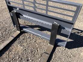 SKID STEER FORKS ATTACHMENT (UNUSED) - picture1' - Click to enlarge