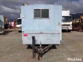 Custom Caravan/Mobile Site Office - picture0' - Click to enlarge