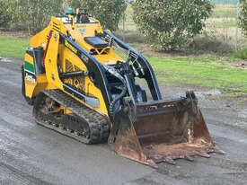 Vermeer S952TX Skid Steer Loader - picture0' - Click to enlarge