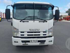 Isuzu FRR600 - picture0' - Click to enlarge