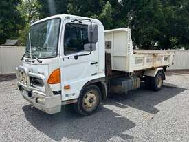 2008 HINO 500 SERIES TIPPER TRUCK - picture1' - Click to enlarge