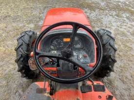 2014 Kubota M7040SU - picture2' - Click to enlarge